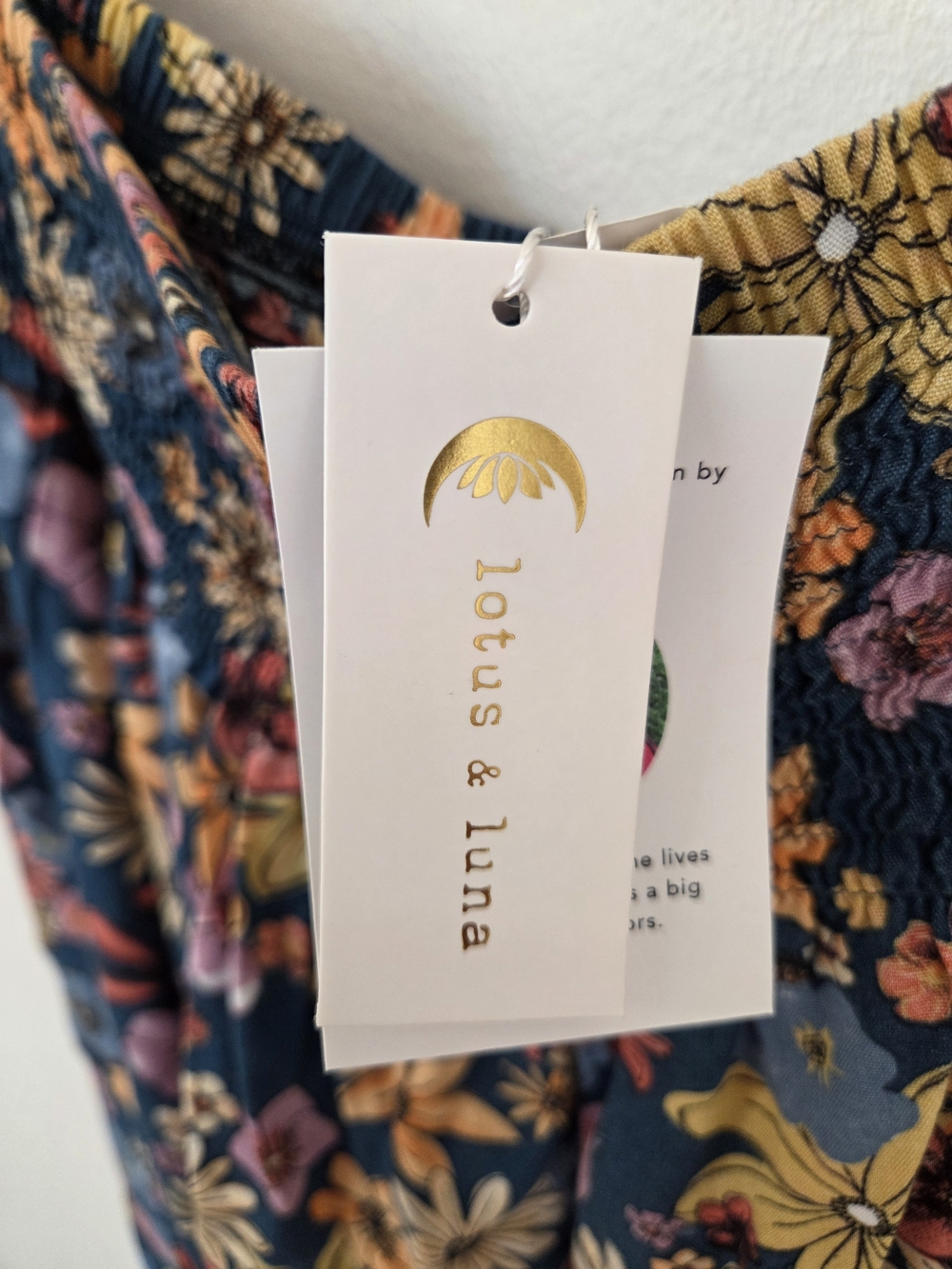 *NWT* LOTUS & LUNA Floral Pants - Picture 6 of 9